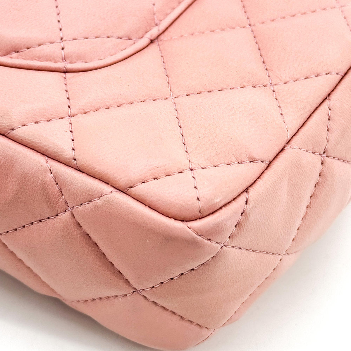 Chanel Classic Single Flap Quilted Lambskin Pink Leather Handbag (Pre-Owned)