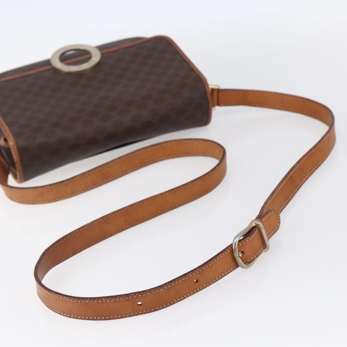 Celine Vintage Macadam Circle Logo Canvas And Leather Brown Canvas Shoulder Bag Bag (Pre-Owned)