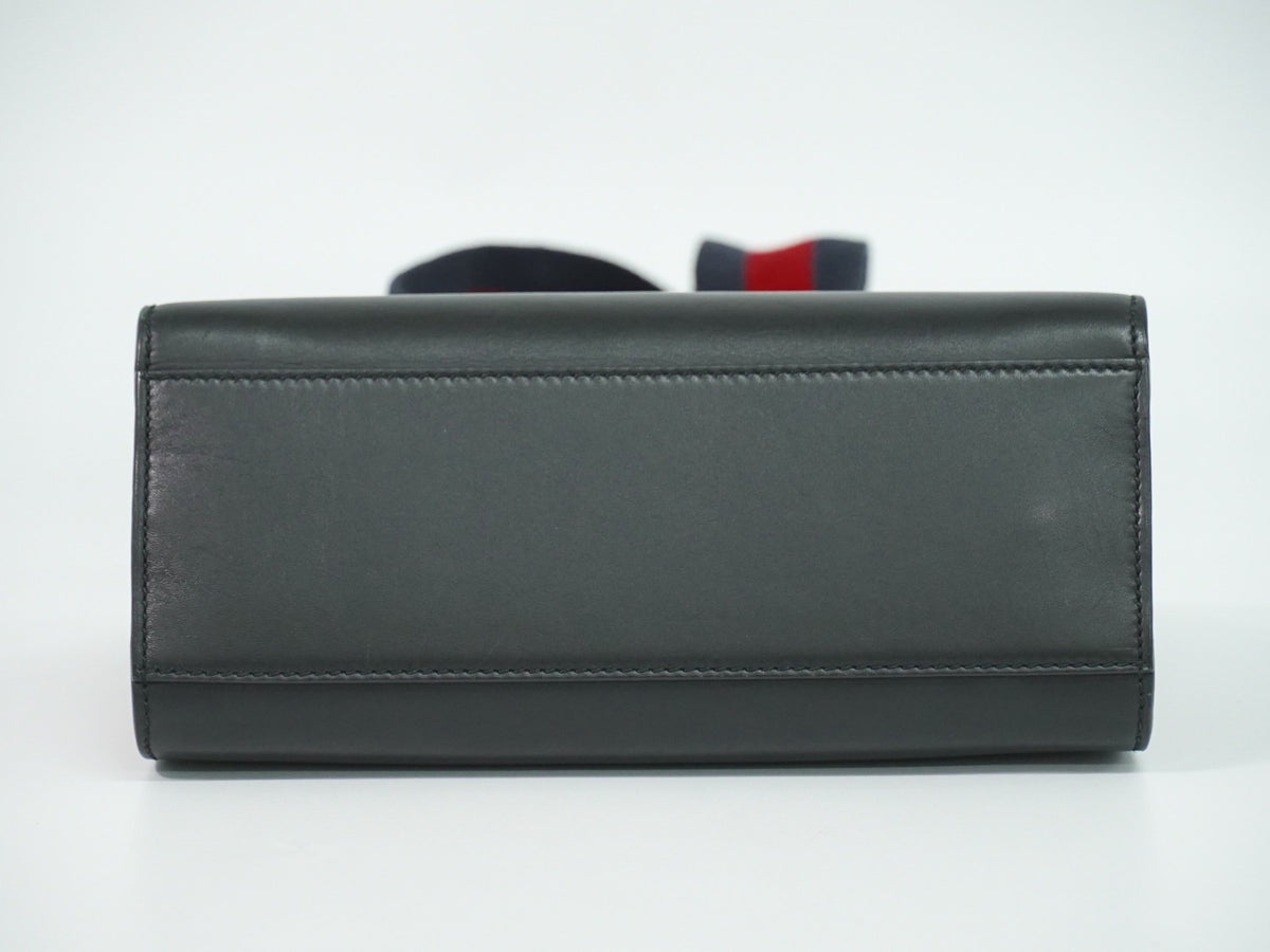 Gucci Nymphaea Top Handle Leather Black Leather Handbag (Pre-Owned)