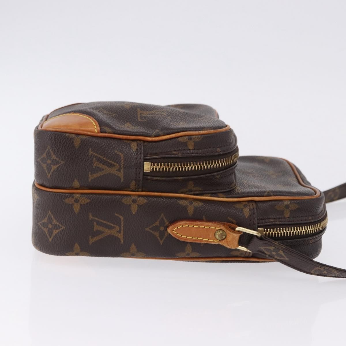 Louis Vuitton Amazone Monogram Canvas Brown Canvas Shoulder Bag Bag (Pre-Owned)