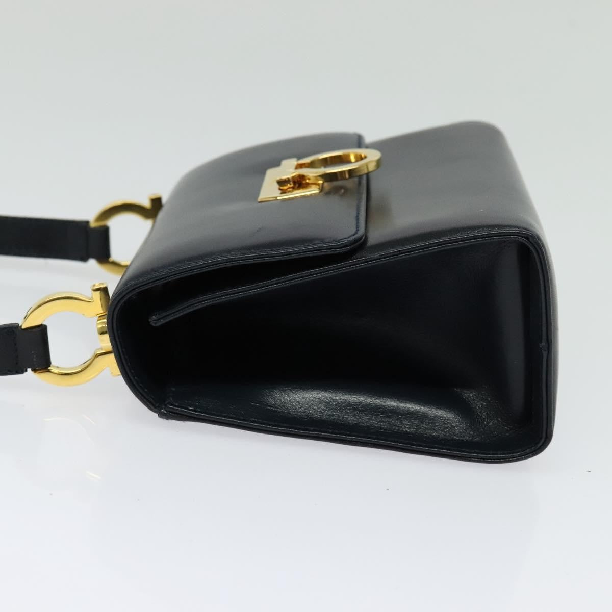 Salvatore Ferragamo Gancini Leather Black Leather Shoulder Bag Bag (Pre-Owned)