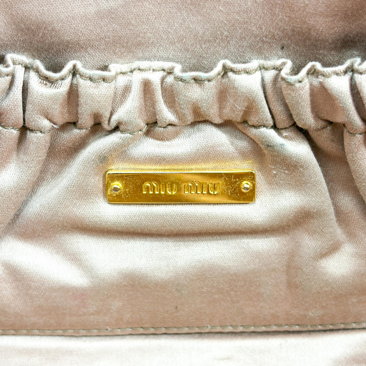 Miu Miu Crystal Clutch Matelasse Leather Pink Other Clutche & Pouche Bag (Pre-Owned)
