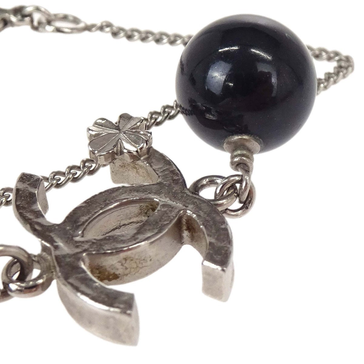 Chanel Cc Clover Pendant Chain Metal With Enamel Silver Silver_Plated Necklace Jewelry (Pre-Owned)