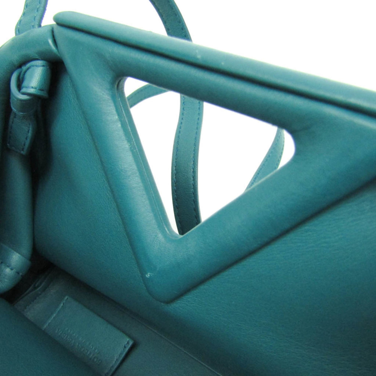 Bottega Veneta Point Leather Green Leather Shoulder Bag Bag (Pre-Owned)