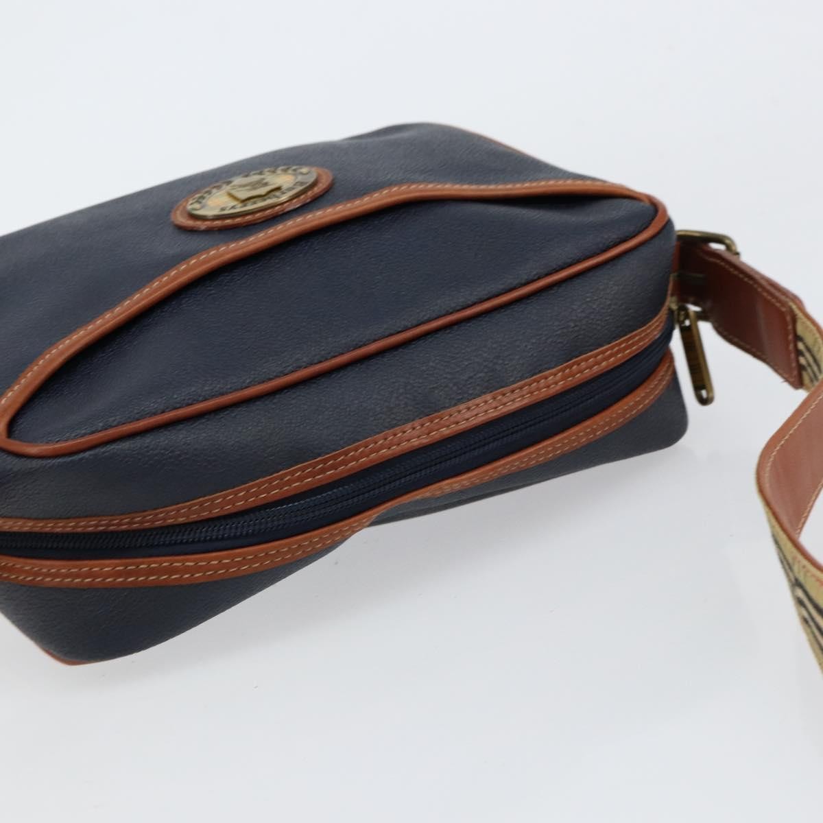 Burberry Vintage Leather Navy Leather Shoulder Bag Bag (Pre-Owned)