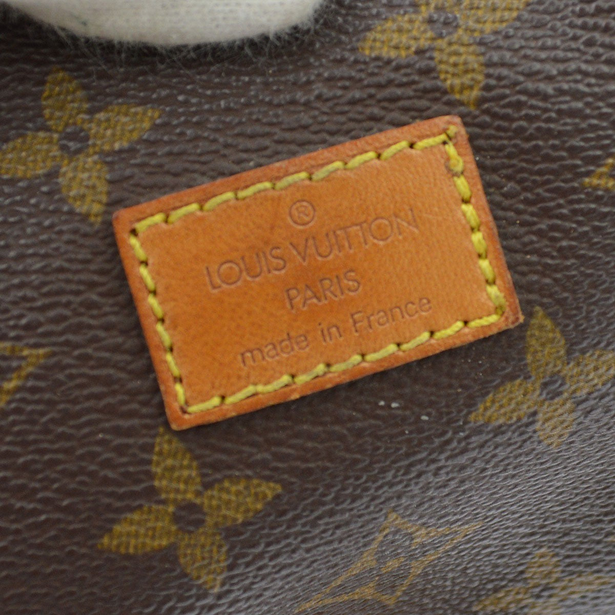 Louis Vuitton Saumur Monogram Canvas Brown Canvas Shoulder Bag Bag (Pre-Owned)
