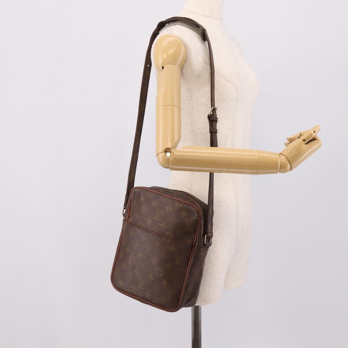 Louis Vuitton Marceau Messenger Monogram Canvas Brown Canvas Shoulder Bag Bag (Pre-Owned)
