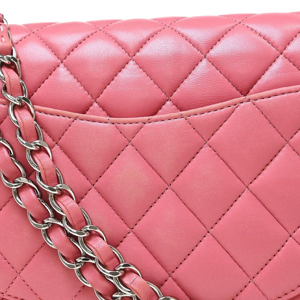 Chanel Timeless - Classic Double Flap Quilted Lambskin Pink Leather Shoulder Bag Bag (Pre-Owned)