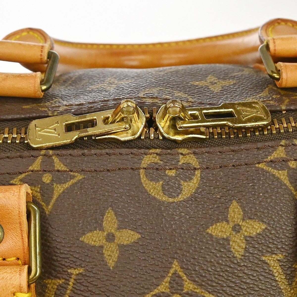 Louis Vuitton Keepall Monogram Canvas Brown Canvas Travel Bag Bag (Pre-Owned)