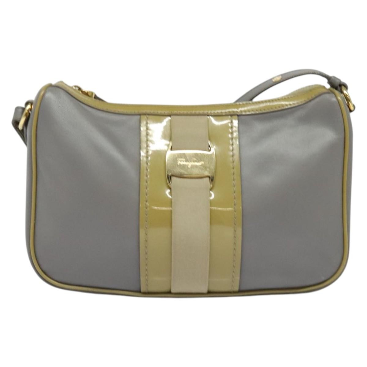 Salvatore Ferragamo Vala Leather Gray Leather Shoulder Bag Bag (Pre-Owned)