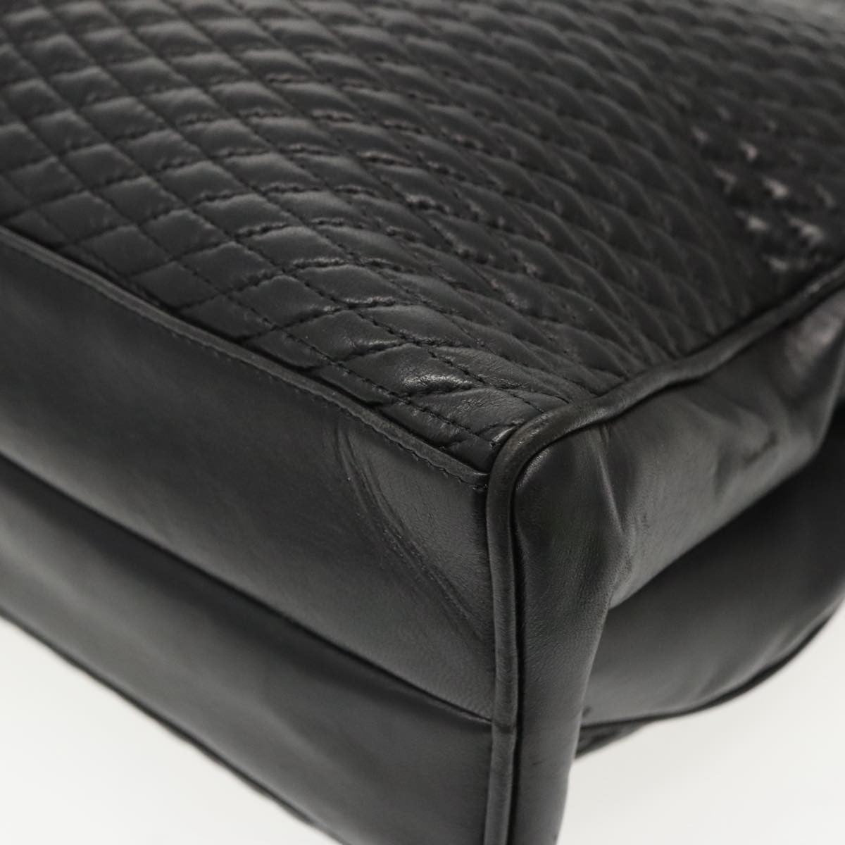 Bally Vintage Quilted Leather Black Leather Shoulder Bag Bag (Pre-Owned)