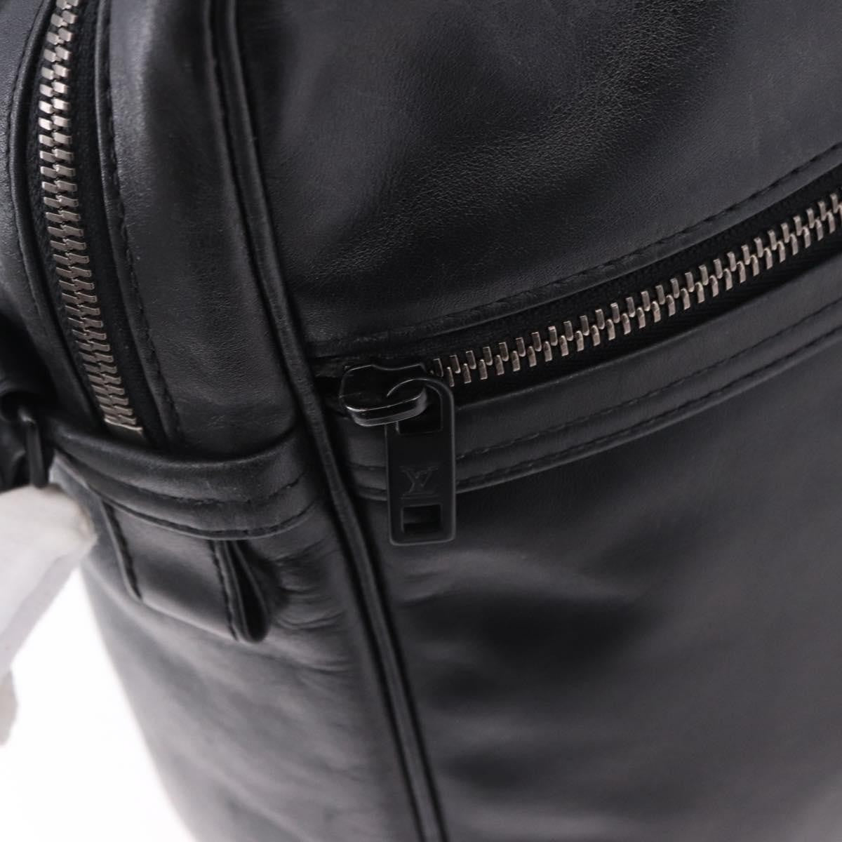 Louis Vuitton Clarkson Messenger Monogram Differ Leather Black Leather Shoulder Bag Bag (Pre-Owned)