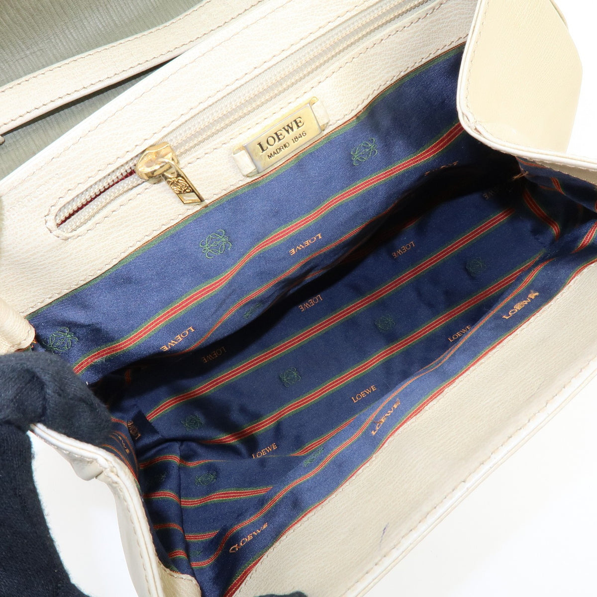 Loewe Vintage Velazquez Top Handle Leather Beige Leather Handbag (Pre-Owned)
