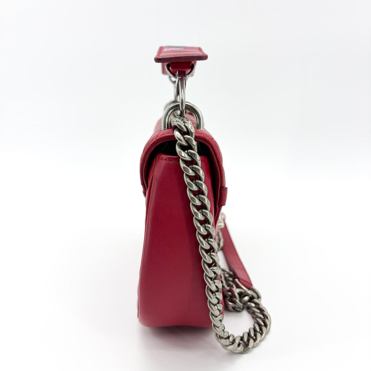 Louis Vuitton New Wave Chain Quilted Leather Red Leather Handbag (Pre-Owned)