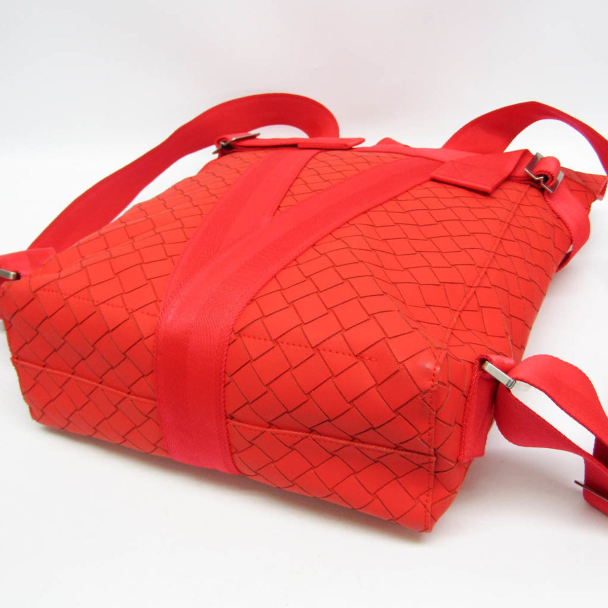 Bottega Veneta Fold-Over Intrecciato Effect Rubber Red Rubber Backpack Bag (Pre-Owned)