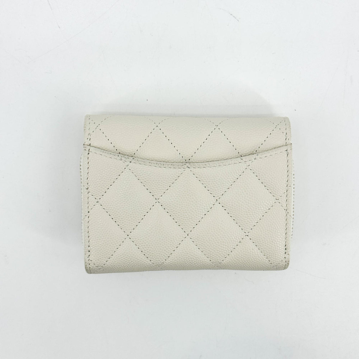 Chanel Classic Zip Around Card Holder On Chain Quilted Caviar White Leather Crossbody Bag Bag (Pre-Owned)