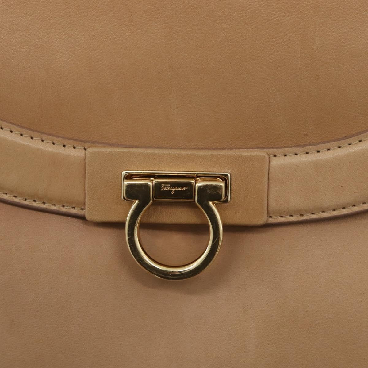 Salvatore Ferragamo Suzanna Satchel Smooth Leather Beige Leather Handbag (Pre-Owned)
