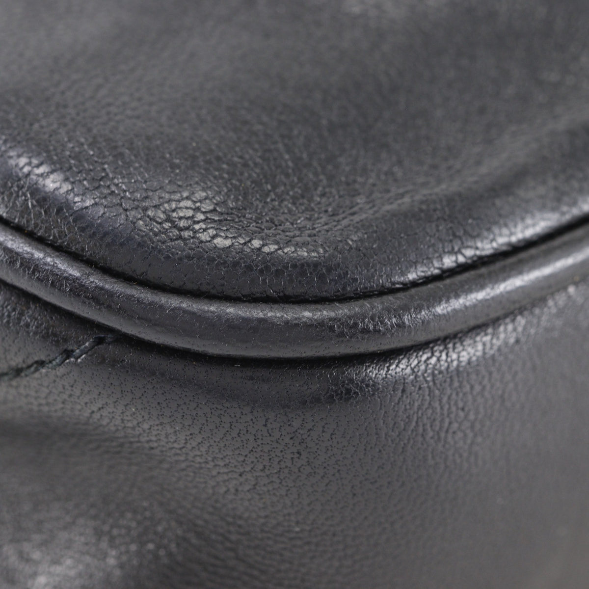 Chanel Flap Shoulder Leather Black Leather Shoulder Bag Bag (Pre-Owned)