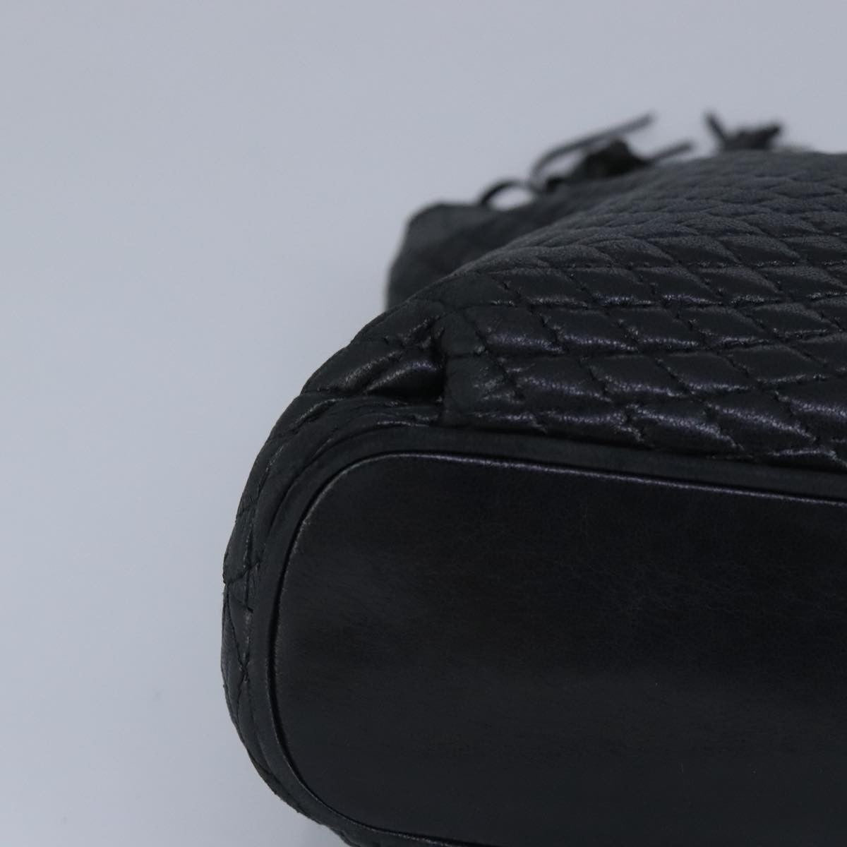 Bally Vintage Chain Quilted Leather Navy Leather Shoulder Bag Bag (Pre-Owned)