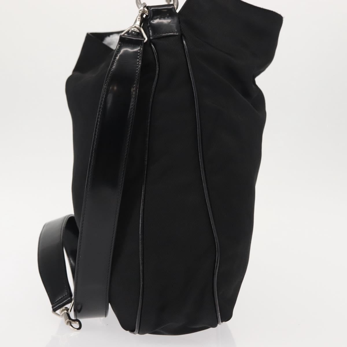 Gucci Vintage Bamboo Handle Nylon Black Nylon Handbag (Pre-Owned)
