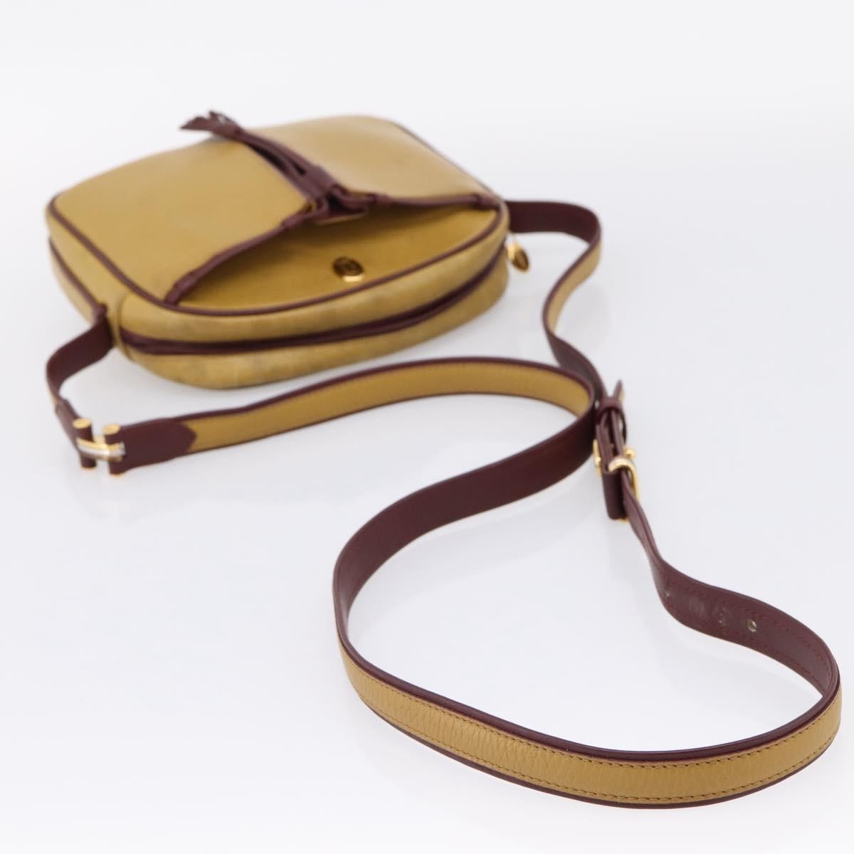 Cartier Tasseled Must De Cartier Leather Beige Leather Shoulder Bag Bag (Pre-Owned)