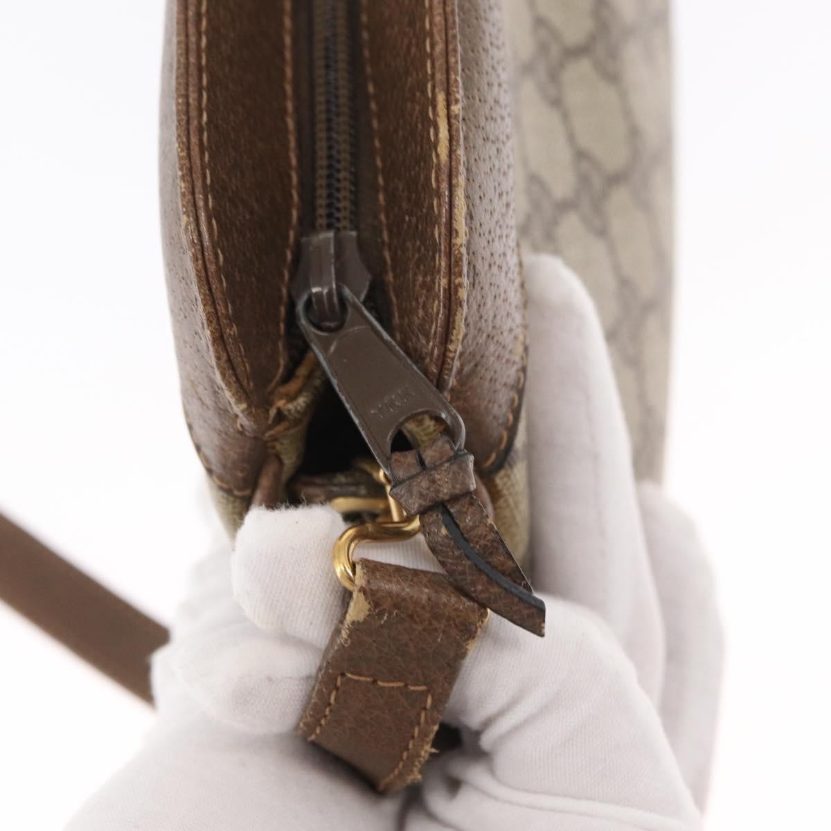 Gucci Vintage Gg Coated Canvas Beige Pvc Shoulder Bag Bag (Pre-Owned)