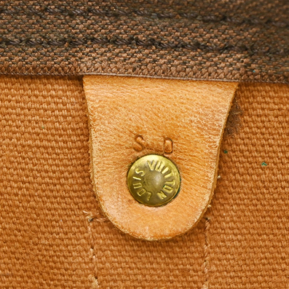 Louis Vuitton Keepall Monogram Canvas Brown Canvas Travel Bag Bag (Pre-Owned)