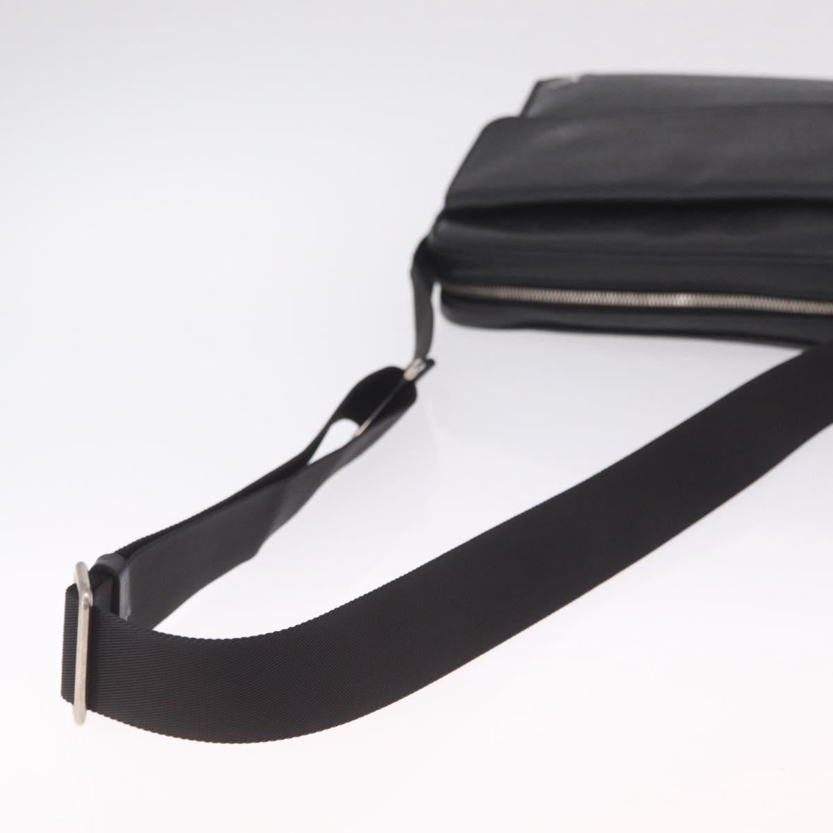 Louis Vuitton Alex Messenger Taiga Leather Black Leather Handbag (Pre-Owned)