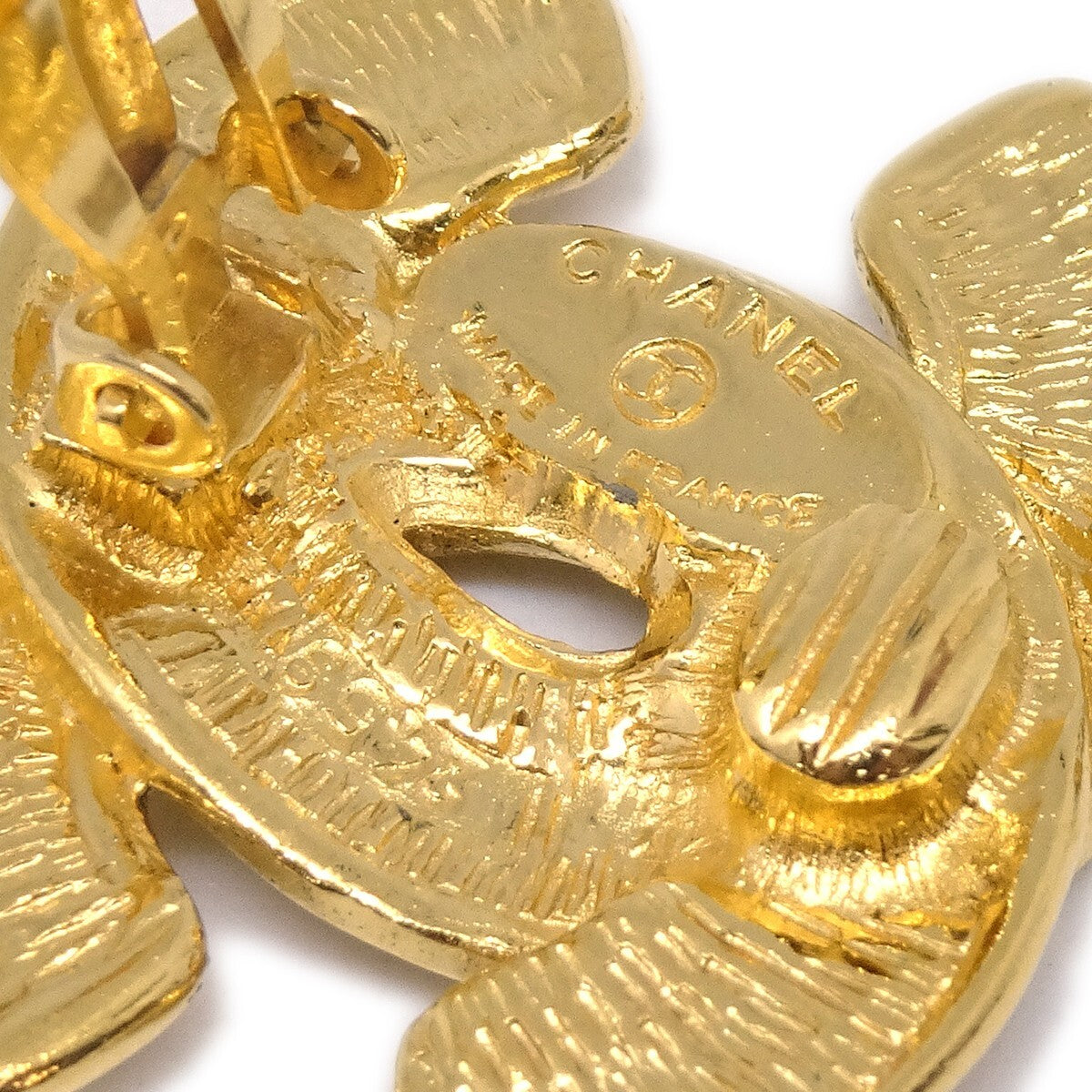 Chanel Cc Clip-On Quilted Metal Gold Gold_Plated Earrings Jewelry (Pre-Owned)