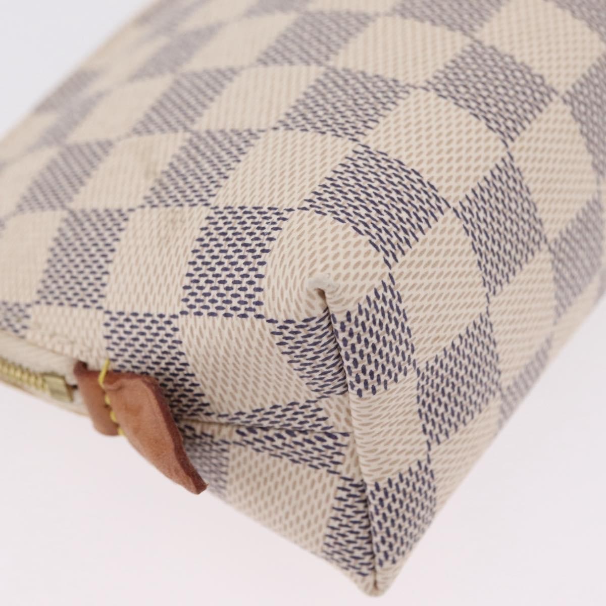 Louis Vuitton Toiletry Pouch Damier Beige Canvas Clutche & Pouche Bag (Pre-Owned)