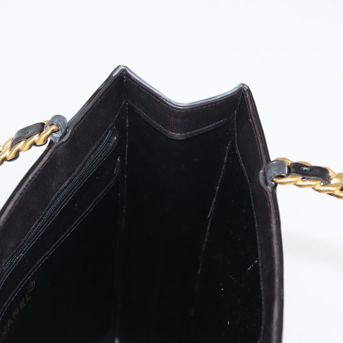 Chanel Chocolate Bar Tote Leather Black Patent_Leather Handbag (Pre-Owned)
