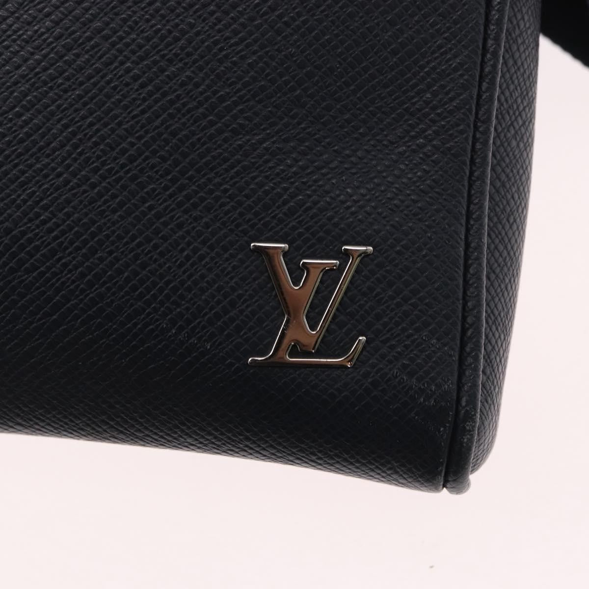 Louis Vuitton Alex Messenger Taiga Leather Navy Leather Shoulder Bag Bag (Pre-Owned)