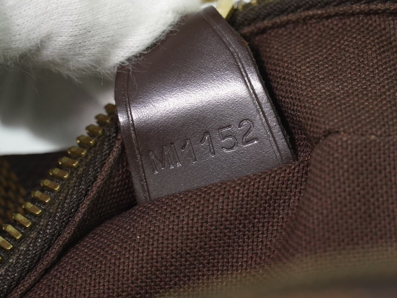 Louis Vuitton Shelton Messenger Damier Ebene Brown Canvas Shoulder Bag Bag (Pre-Owned)