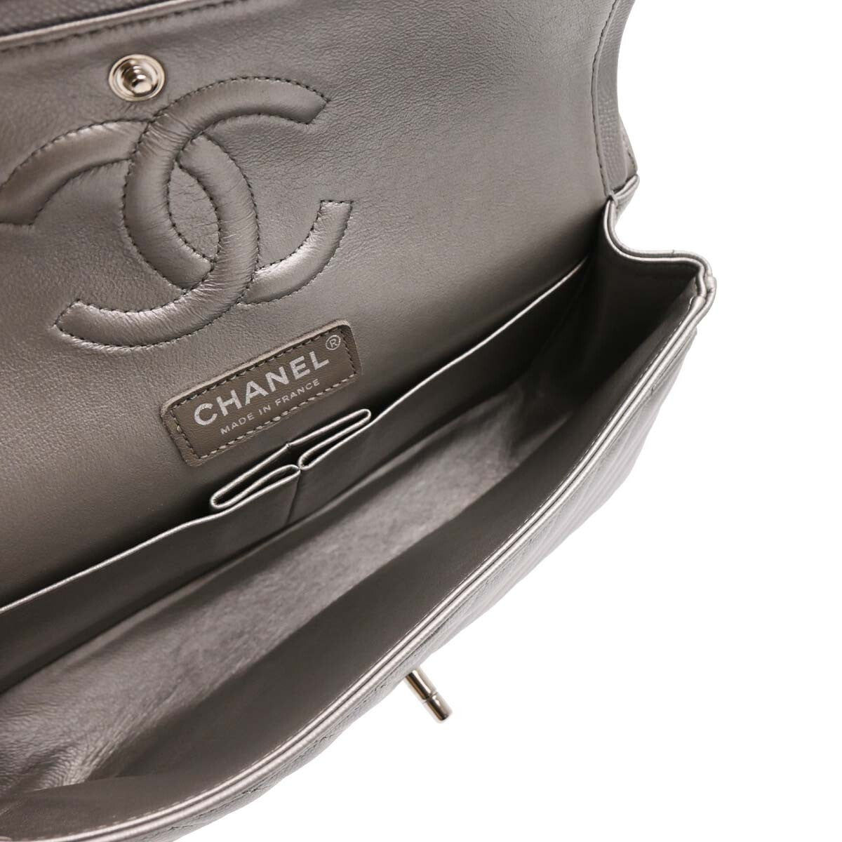 Chanel Timeless - Classic Double Flap Leather Silver Calfskin Shoulder Bag Bag (Pre-Owned)