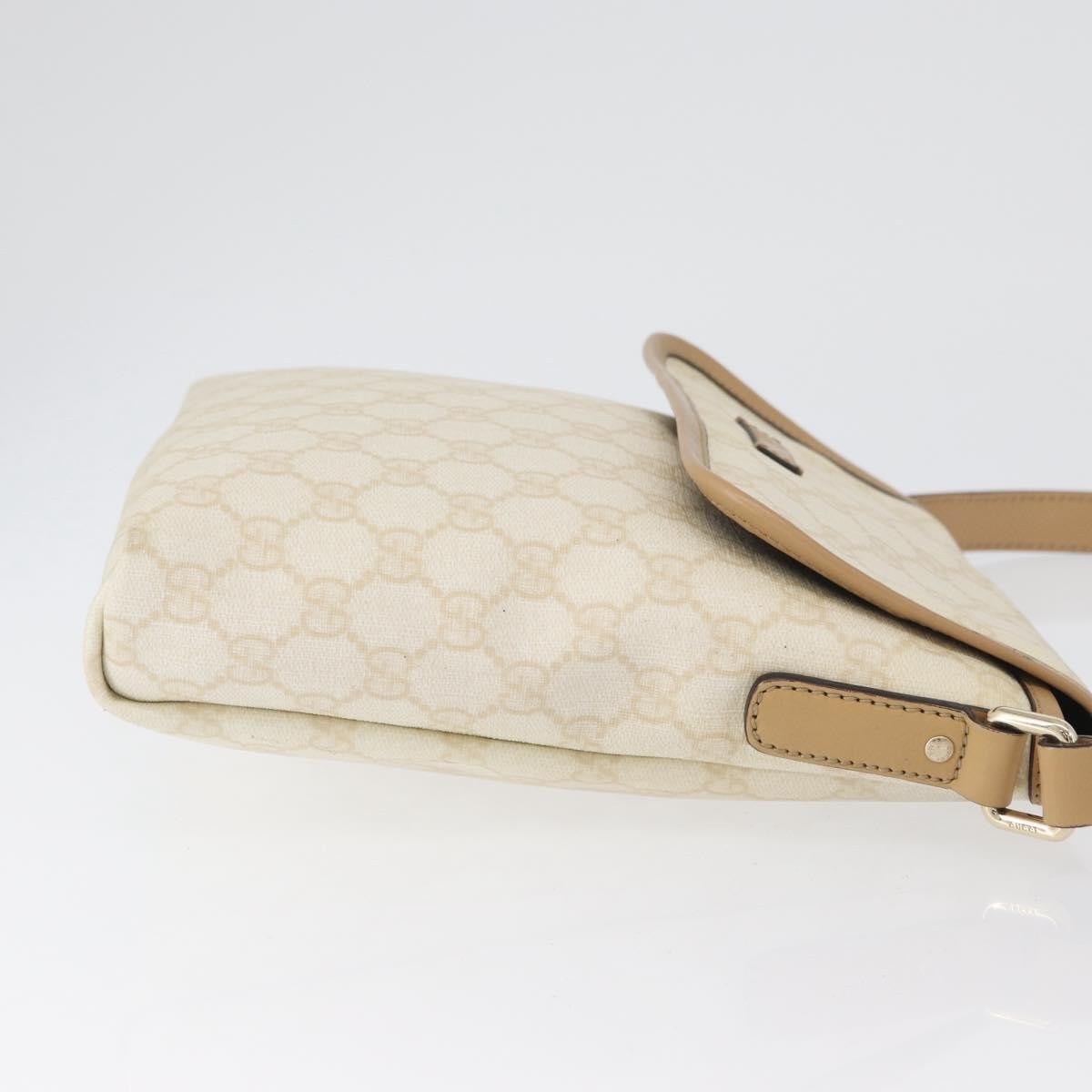 Gucci Flap Messenger Gg Coated Canvas Beige Canvas Shoulder Bag Bag (Pre-Owned)