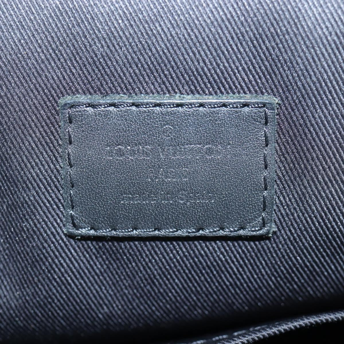 Louis Vuitton District Messenger Damier Infini Leather Black Leather Shoulder Bag Bag (Pre-Owned)