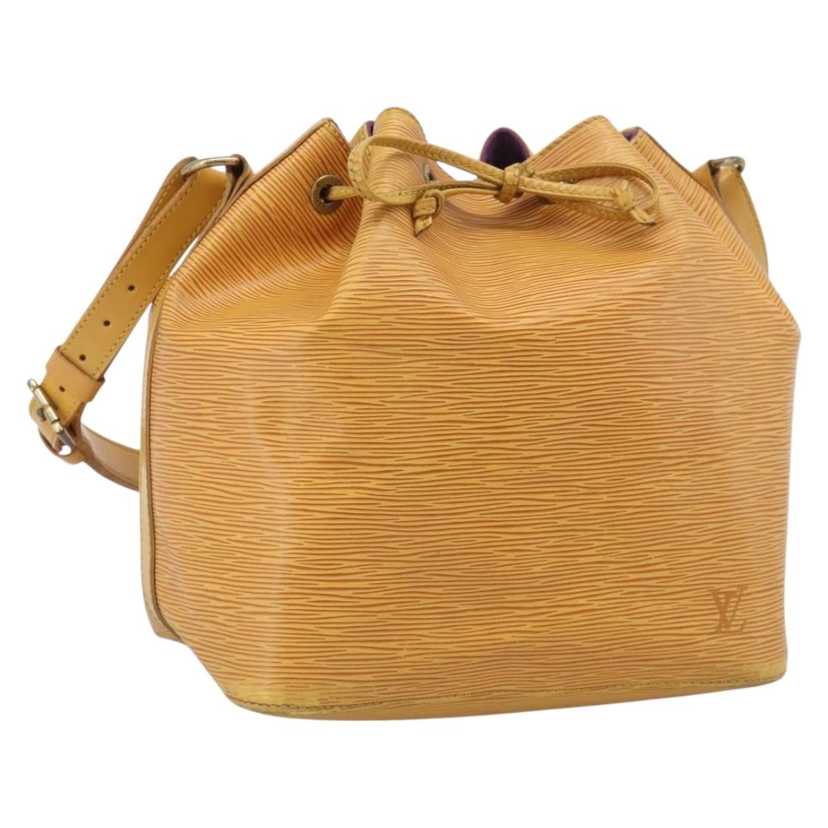 Louis Vuitton Petit Noe Epi Leather Yellow Leather Handbag (Pre-Owned)