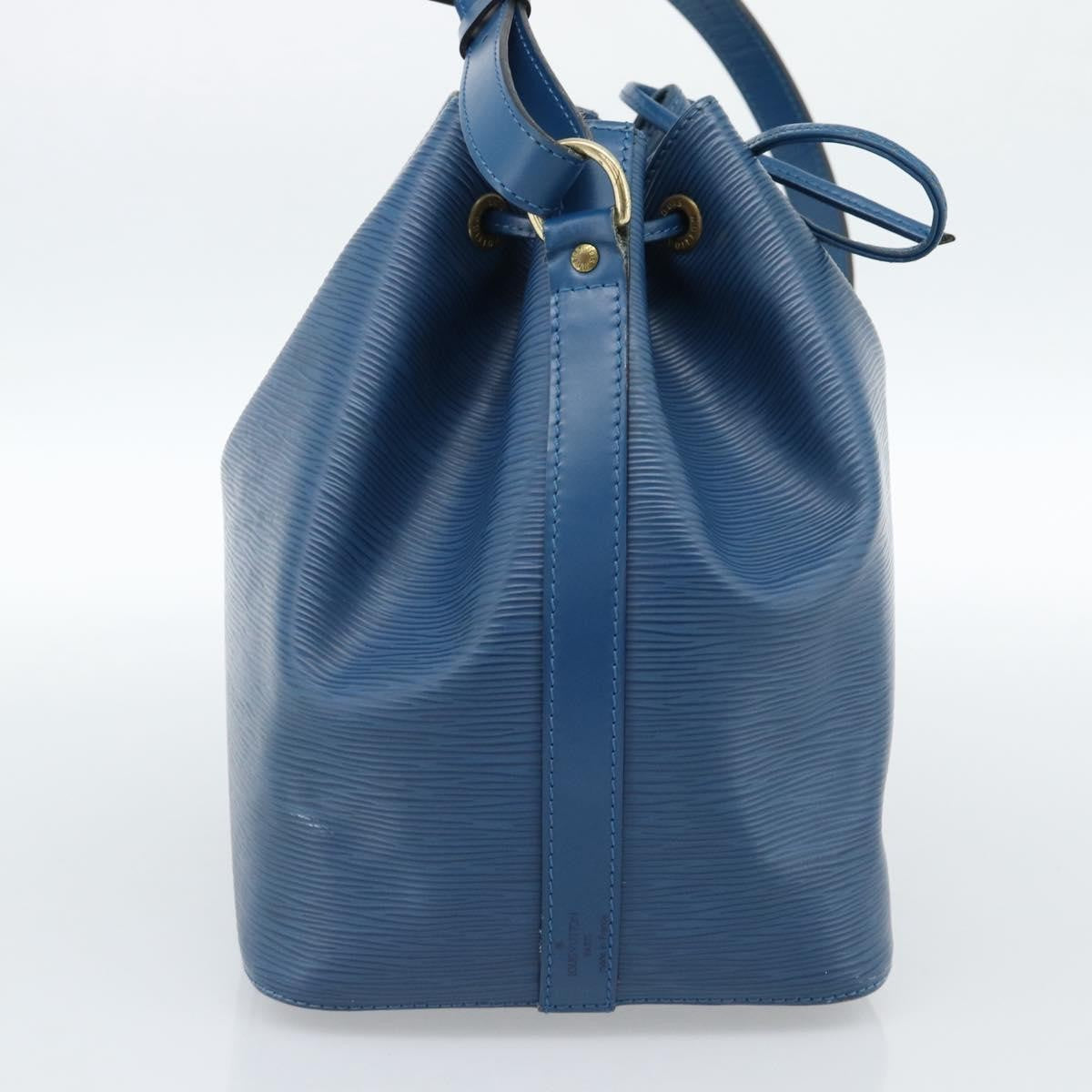 Louis Vuitton Noe Epi Leather Blue Leather Shoulder Bag Bag (Pre-Owned)