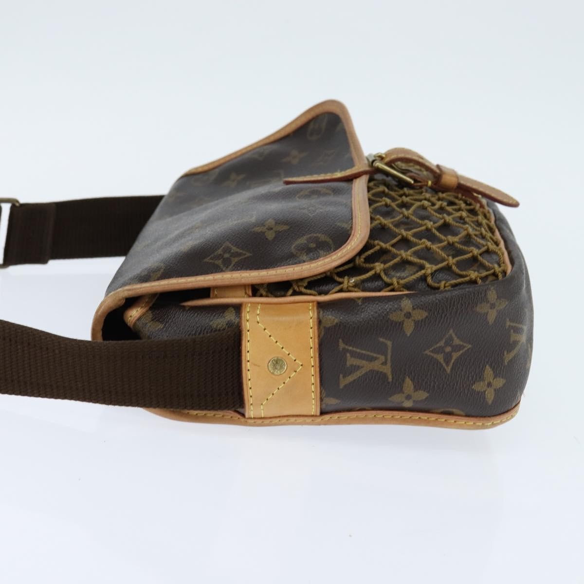 Louis Vuitton Congo Messenger Monogram Canvas Brown Canvas Shoulder Bag Bag (Pre-Owned)