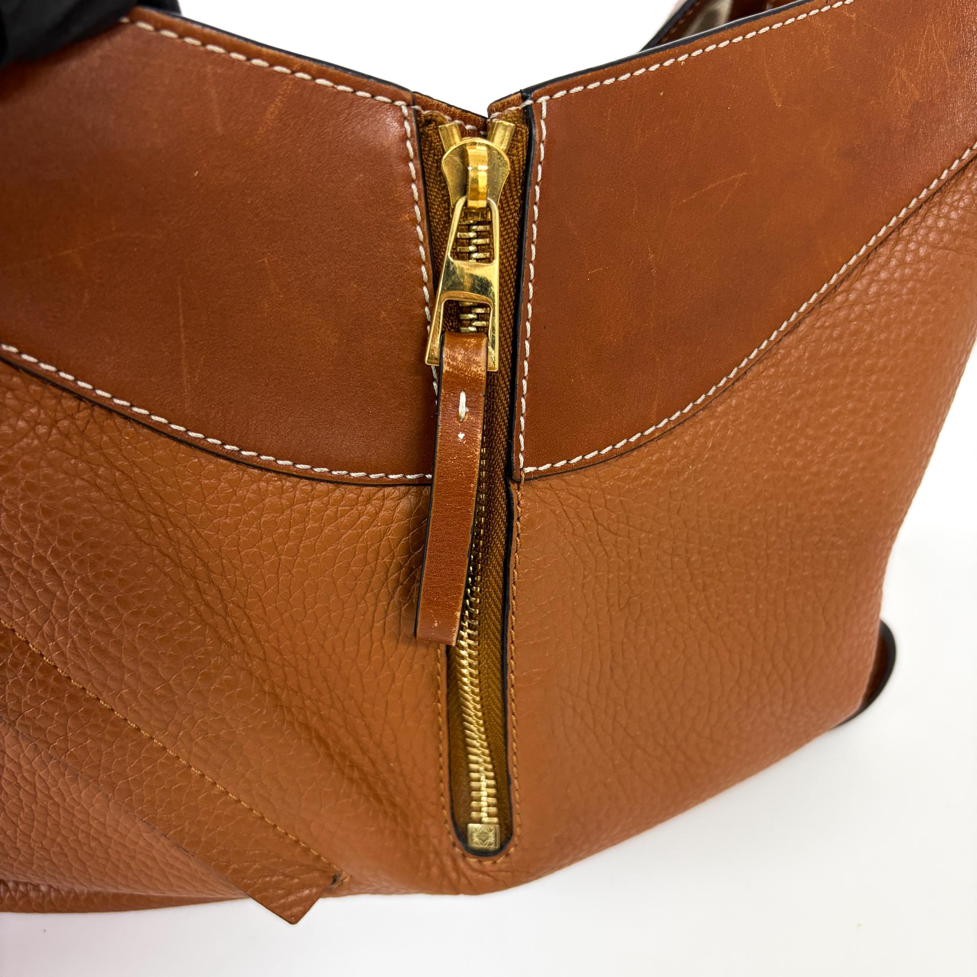 Loewe Hammock Leather Brown Leather Handbag (Pre-Owned)
