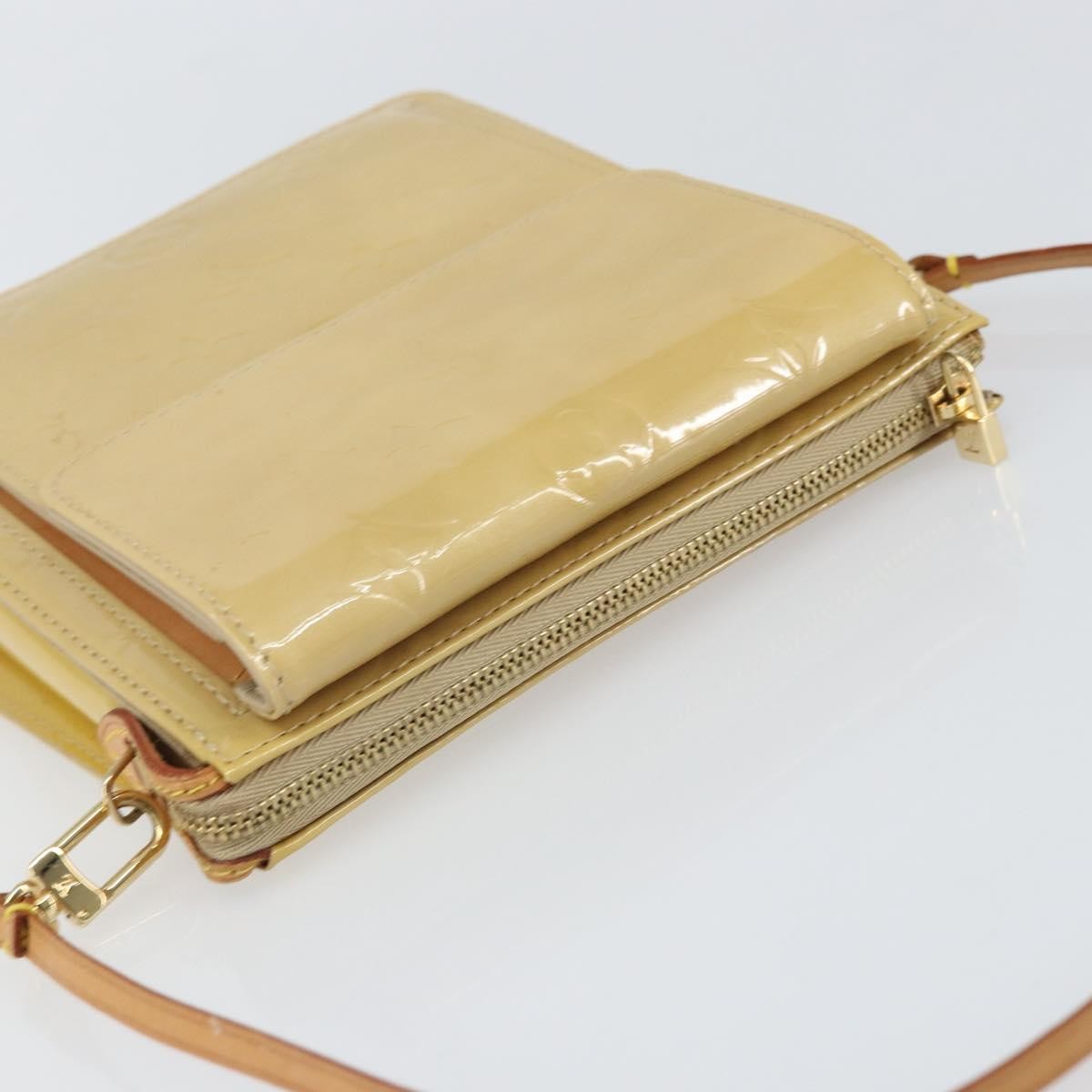 Louis Vuitton Mott Monogram Vernis Beige Patent_Leather Clutche & Pouche Bag (Pre-Owned)