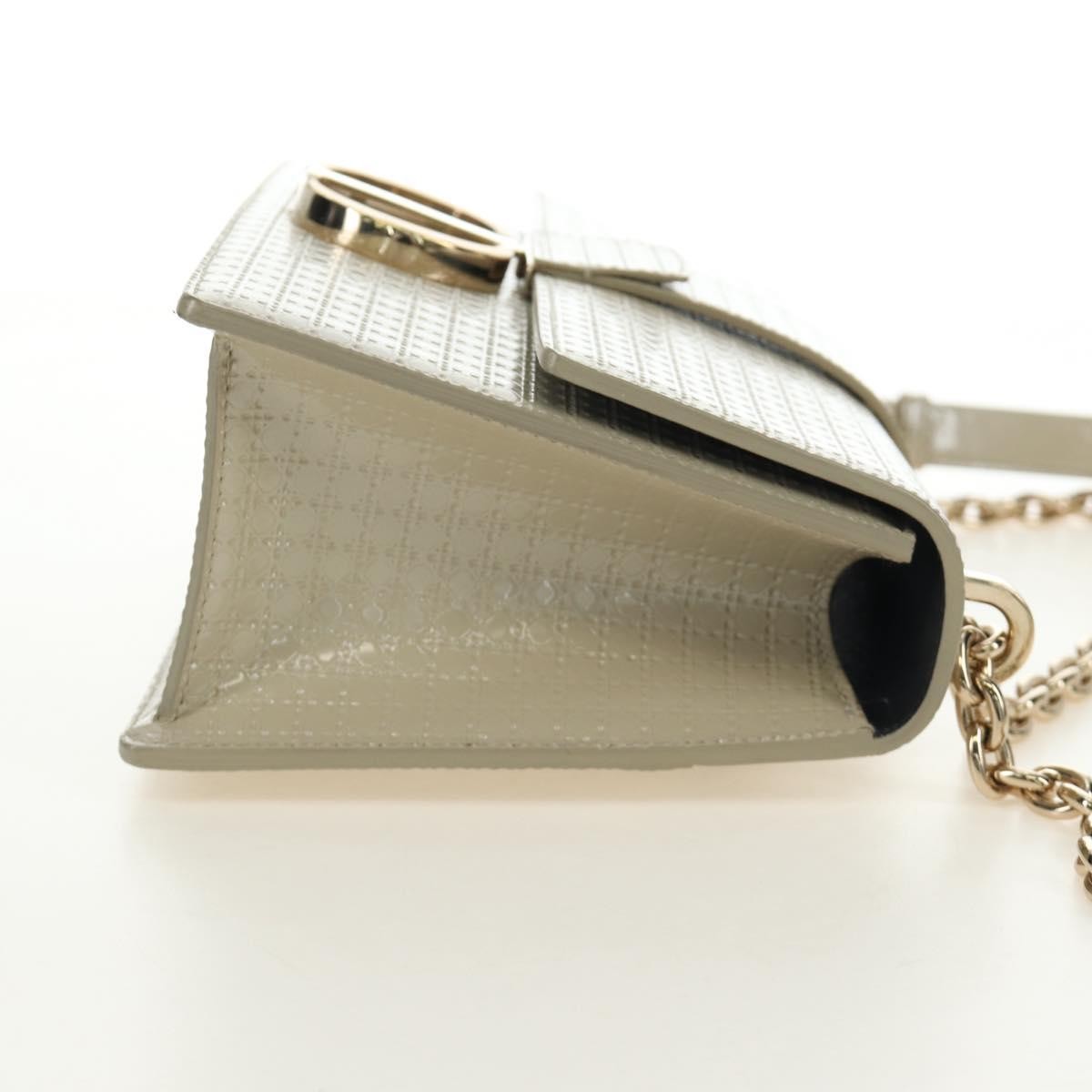 Christian Dior 30 Montaigne Chain Flap Micro Cannage Metallic Calfskin Beige Patent_Leather Shoulder Bag Bag (Pre-Owned)