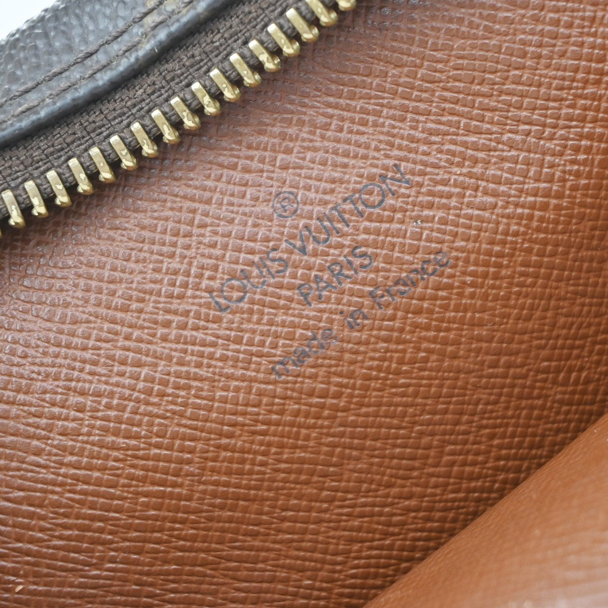 Louis Vuitton Amazone Monogram Canvas Brown Canvas Handbag (Pre-Owned)