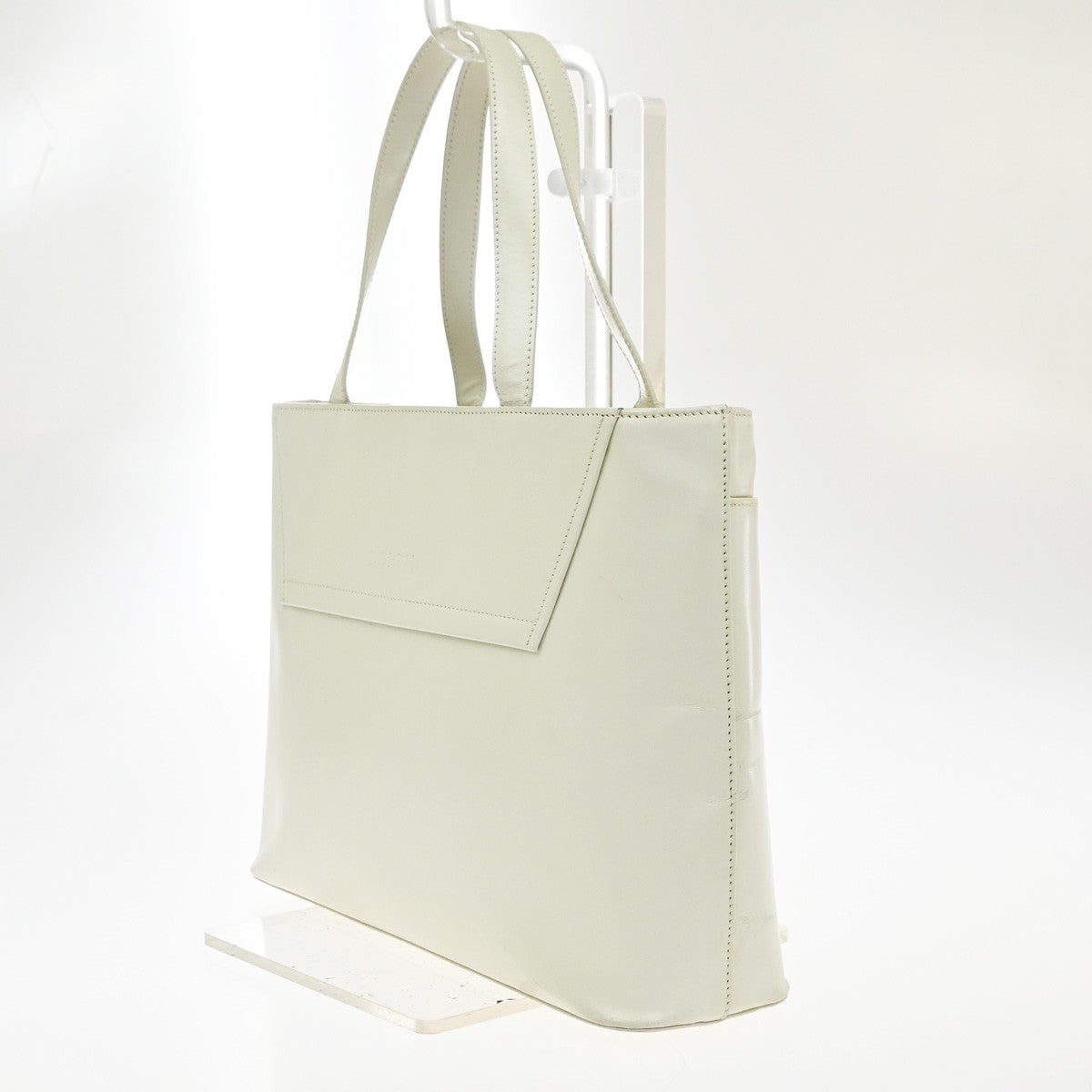 Loewe Vintage Leather Beige Leather Shoulder Bag Bag (Pre-Owned)