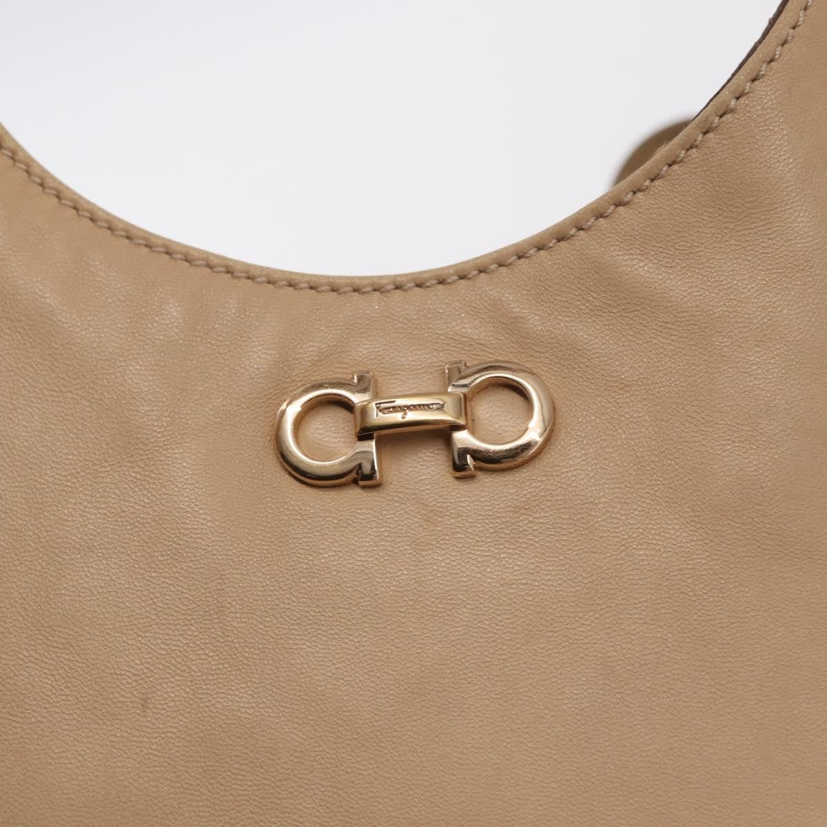Salvatore Ferragamo Betulla Chain Leather Beige Leather Tote Bag Bag (Pre-Owned)