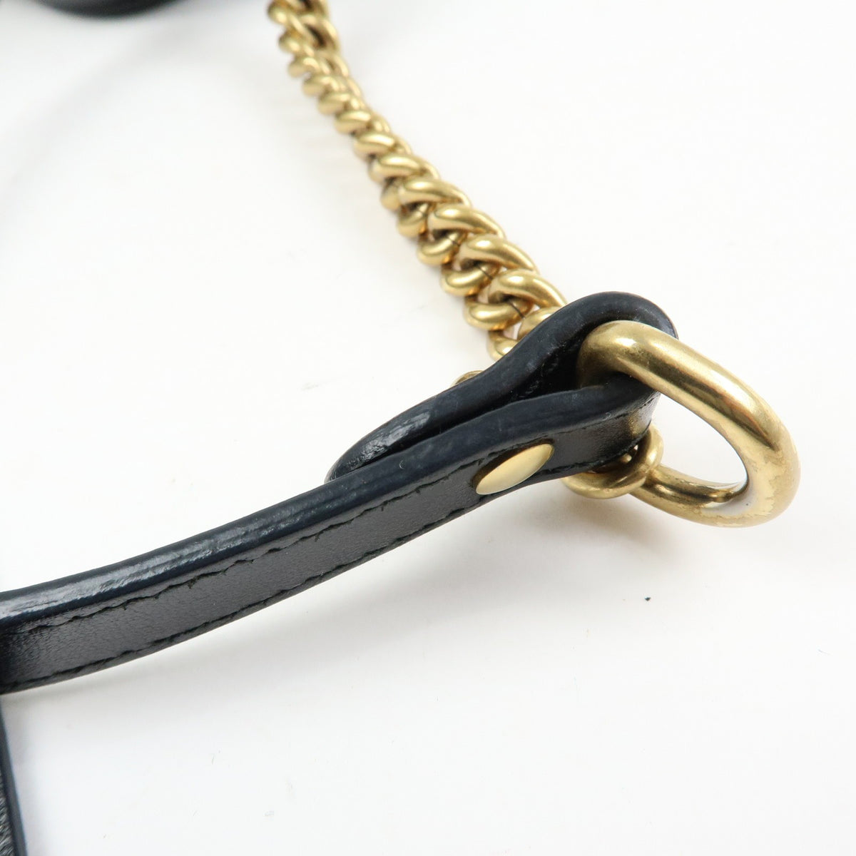 Gucci Gg Marmont Matelasse Patent Black Leather Shoulder Bag Bag (Pre-Owned)