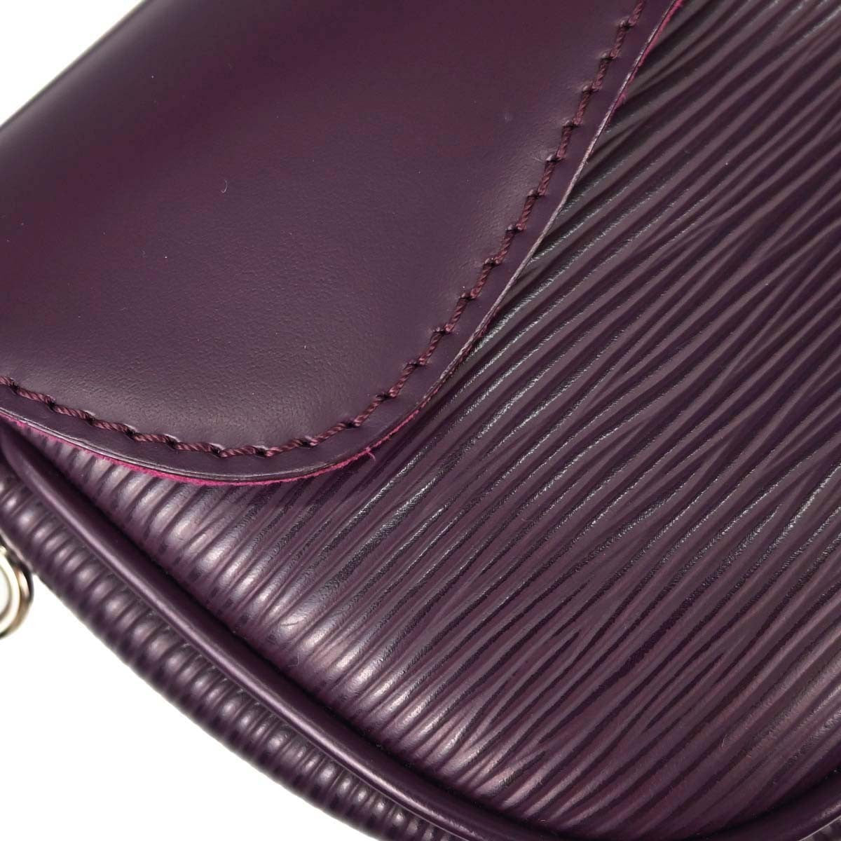 Louis Vuitton Montaigne Clutch Epi Leather Purple Leather Clutche & Pouche Bag (Pre-Owned)