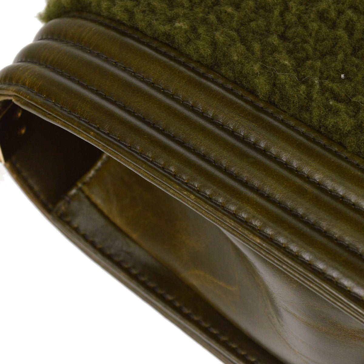 Chanel Boy Flap Shearling With Leather Green Leather Shoulder Bag Bag (Pre-Owned)