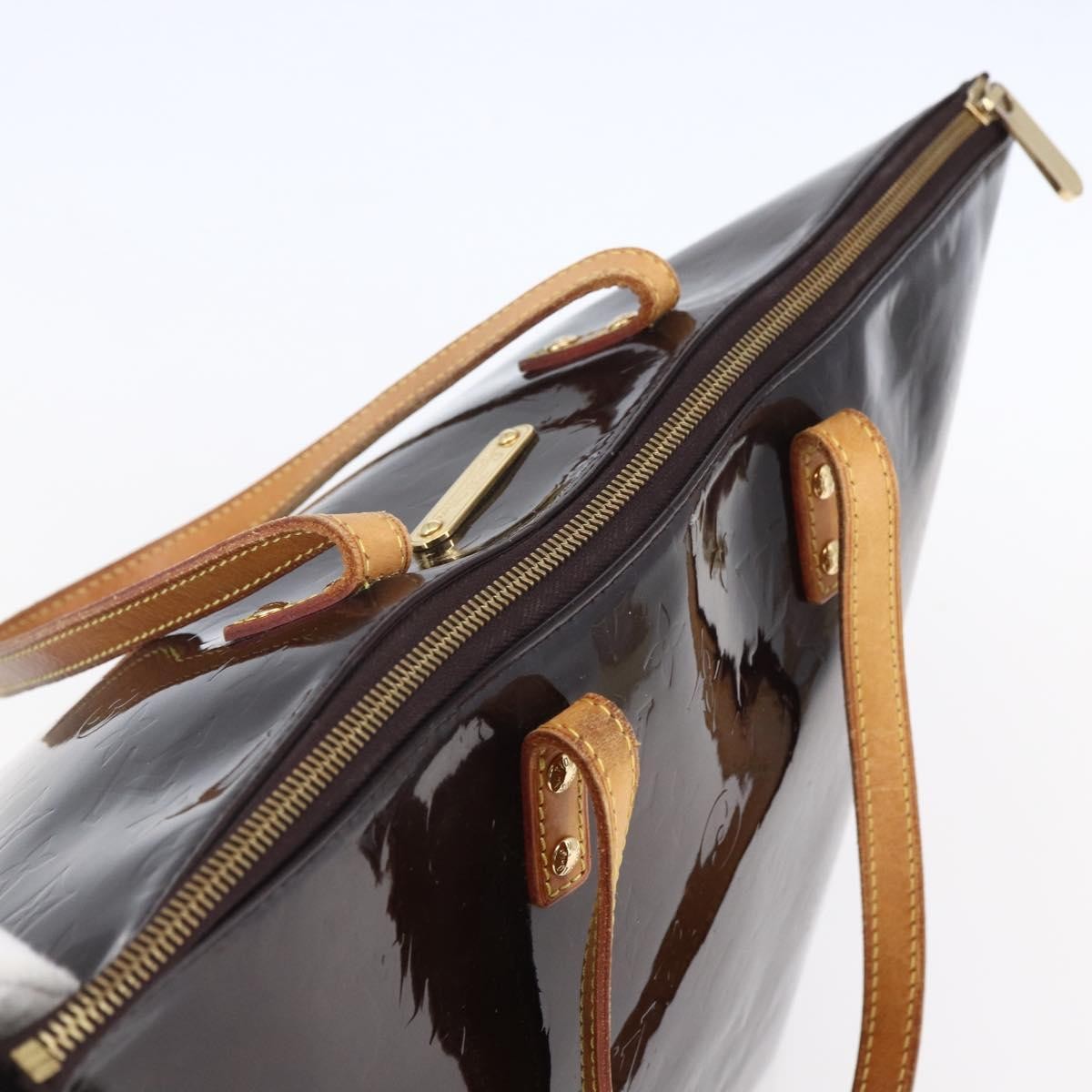Louis Vuitton Bellevue Monogram Vernis Burgundy Patent_Leather Tote Bag Bag (Pre-Owned)
