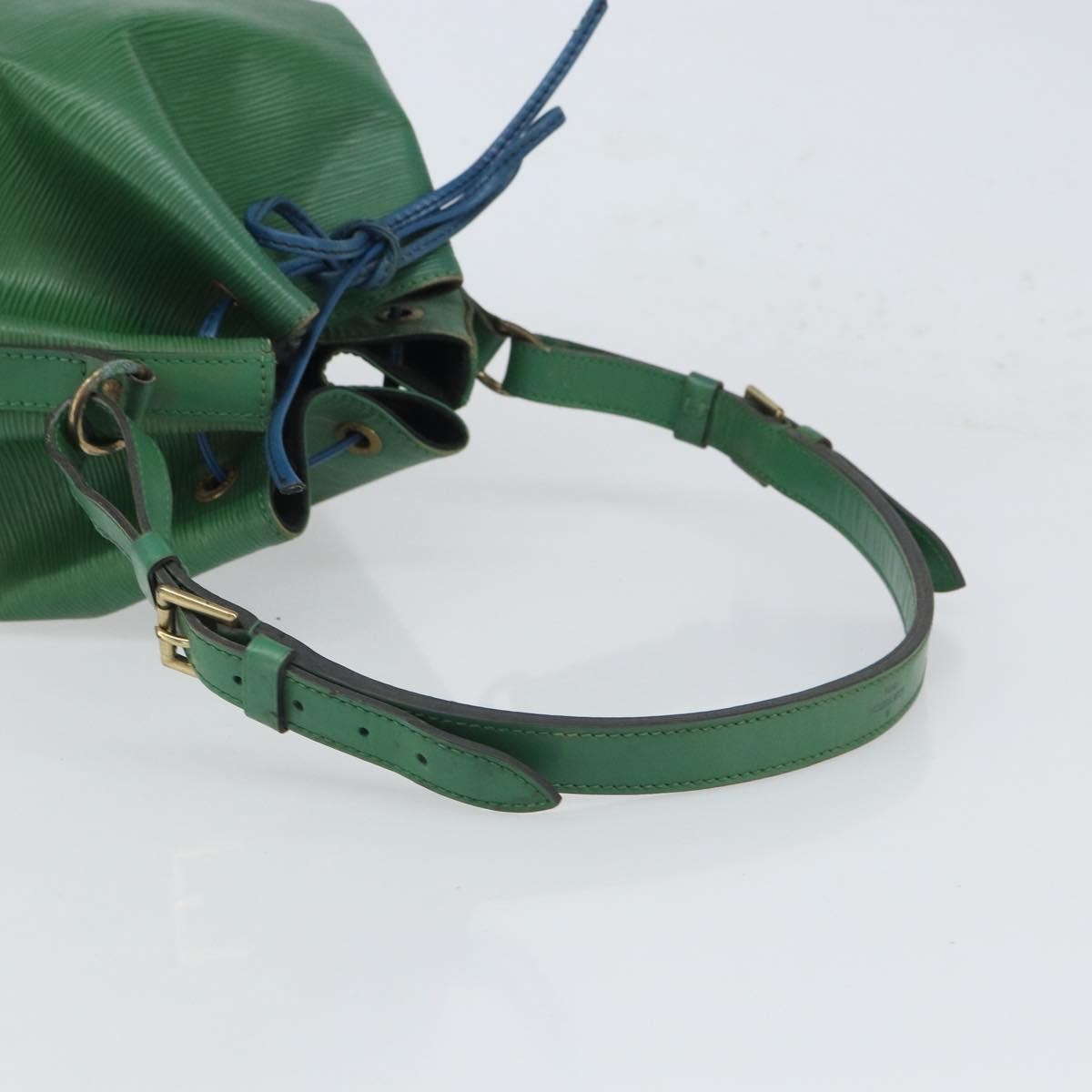 Louis Vuitton Petit Noe Epi Leather Green Leather Shoulder Bag Bag (Pre-Owned)